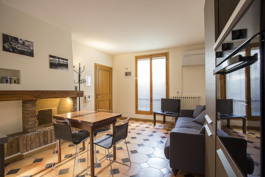 Residenza Ariosto Depandance by Studio Vita Bolonia Habitación foto
